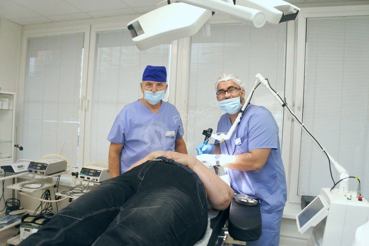 Повышение квалификации для хирургов Клиники подологии Полёт от мастера лазерной хирургии, фото 1